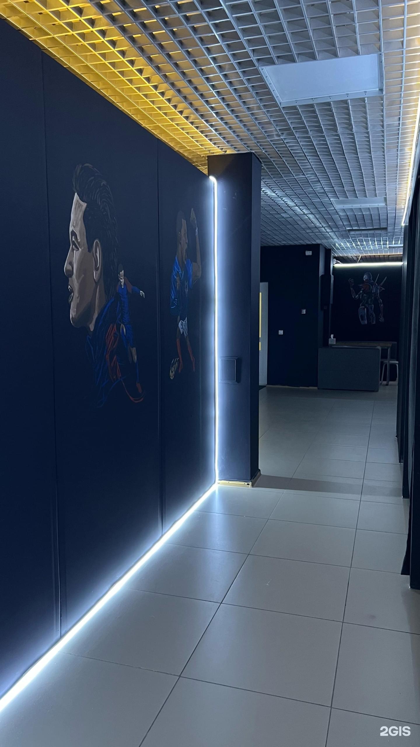 фото нового клуба